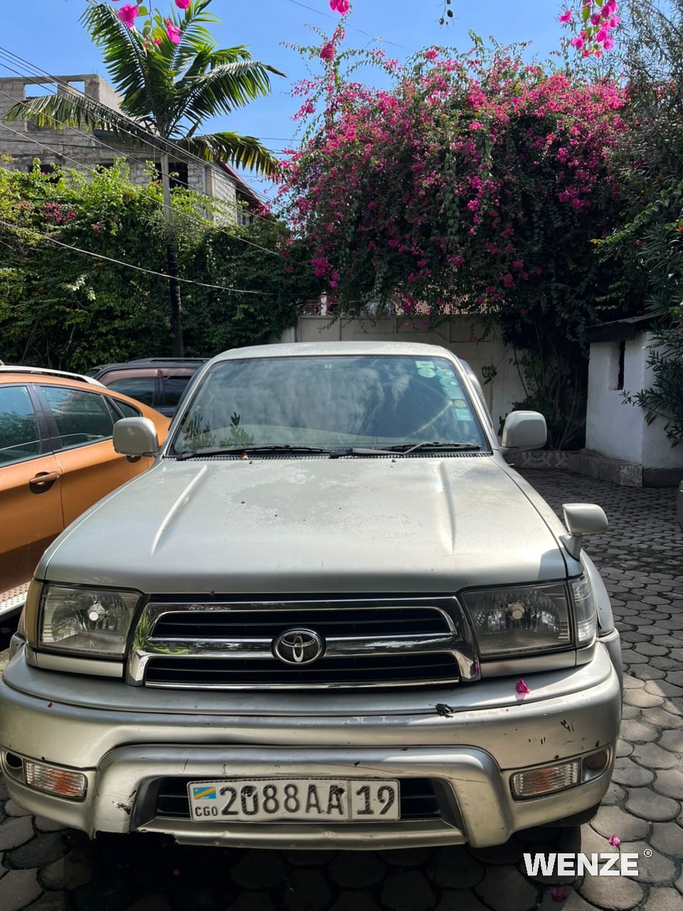 TOYOTA SURF